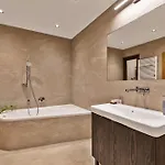 公寓 Brezno Central Apartments 布雷兹诺