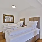 Daire Brezno Central Apartments Brezno