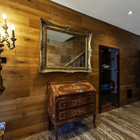 شقة Brezno Central Apartments برزنو