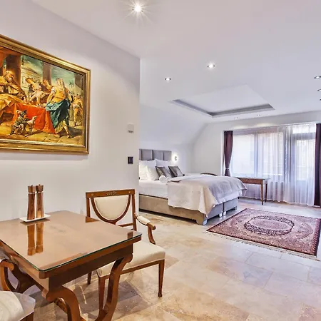 Apartman Brezno Central Apartments *