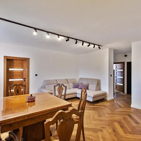Brezno Central Apartments برزنو