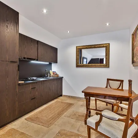 Brezno Central Apartments * برزنو