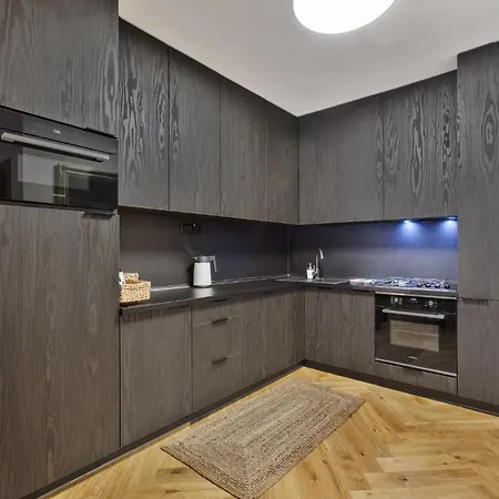 Brezno Central Apartments برزنو