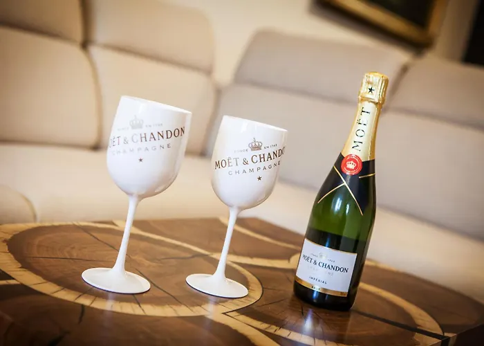 Apartamento Brezno Central Apartments Brezno