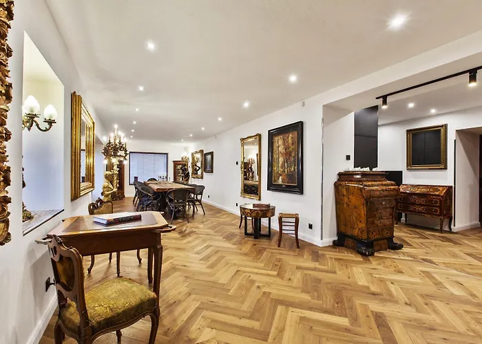 Apartamento Brezno Central Apartments