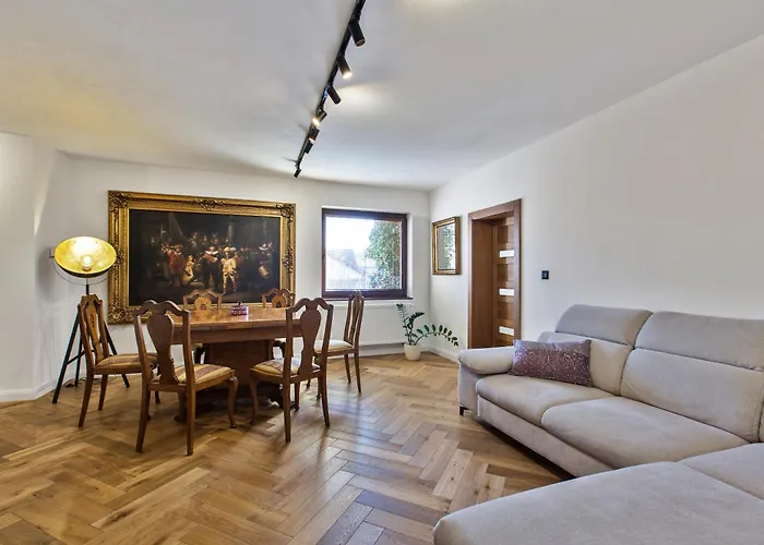 Brezno Central Apartments *